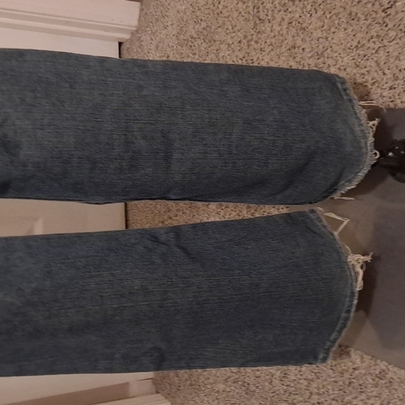 Tommy Hilfiger Low-Rise Flare Jeans Size 6 - Picture 7 of 9